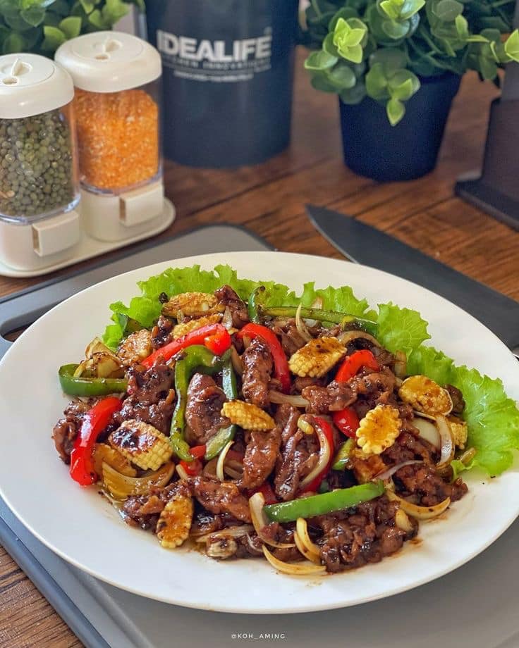 Black pepper beef