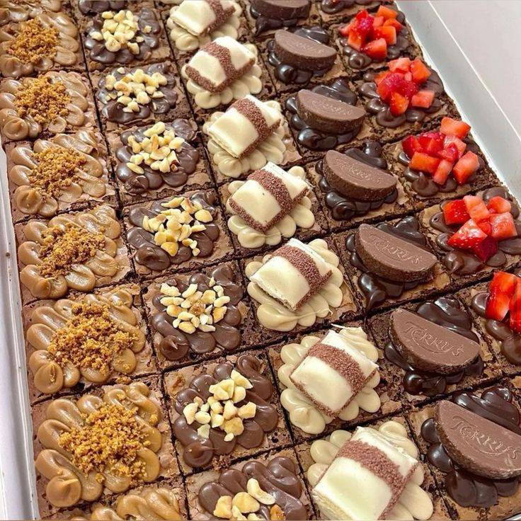 Brownies bar with topping chocolate, sooy ummy yummy