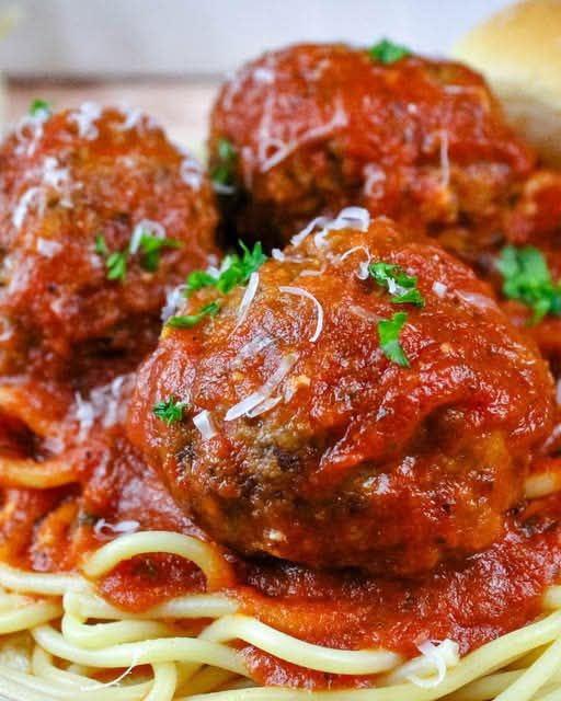 Grandma’s italian meatballs