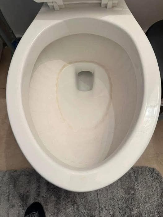 How to Remove Hard Water Stains with Vinegar: A Step-by-Step Guide