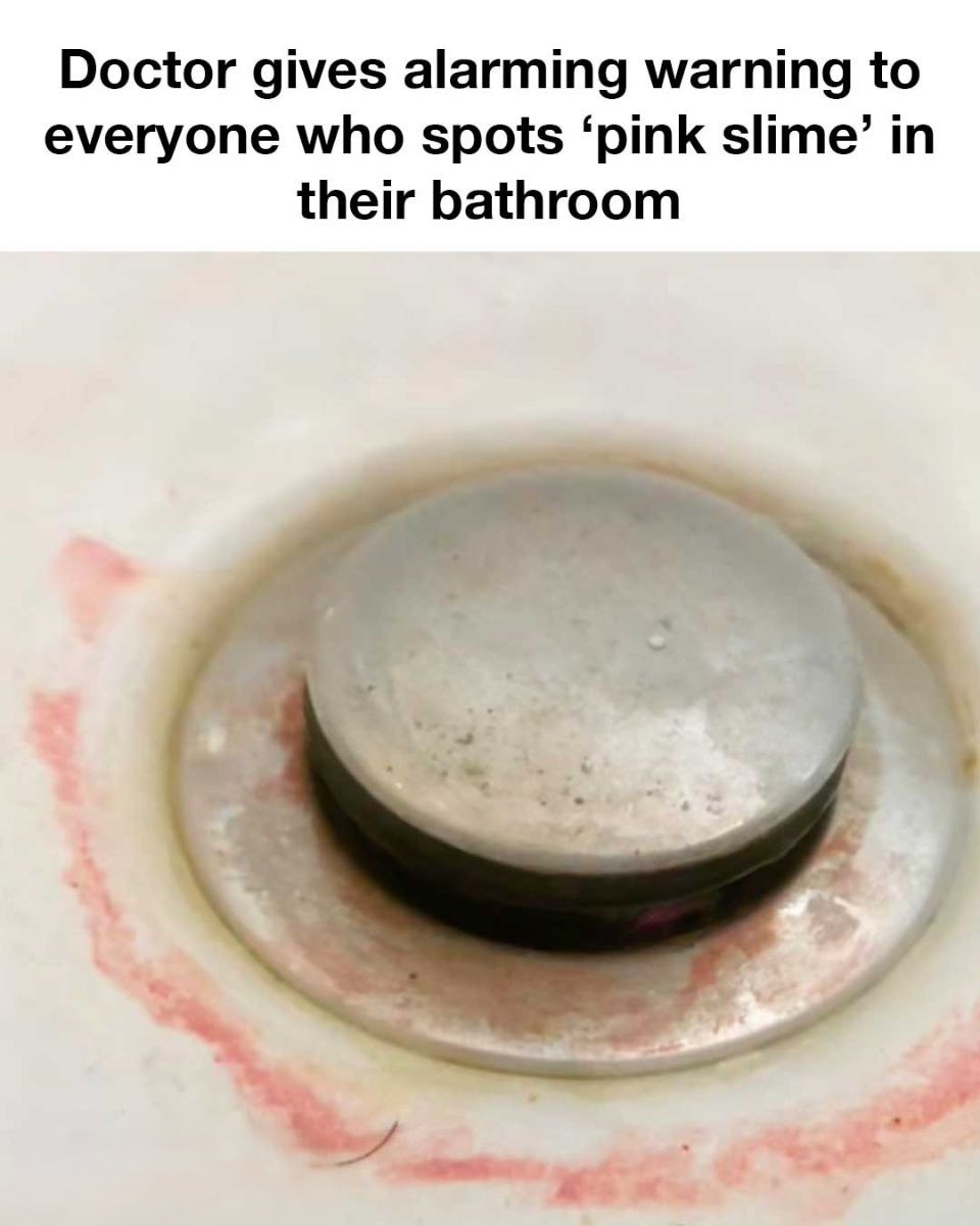 Thought this was mold but I guess not. Am gonna check my bathroom again