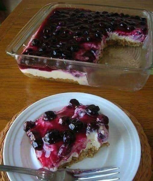 Copycat Magnolia Bakery’s Blueberry Jamboree