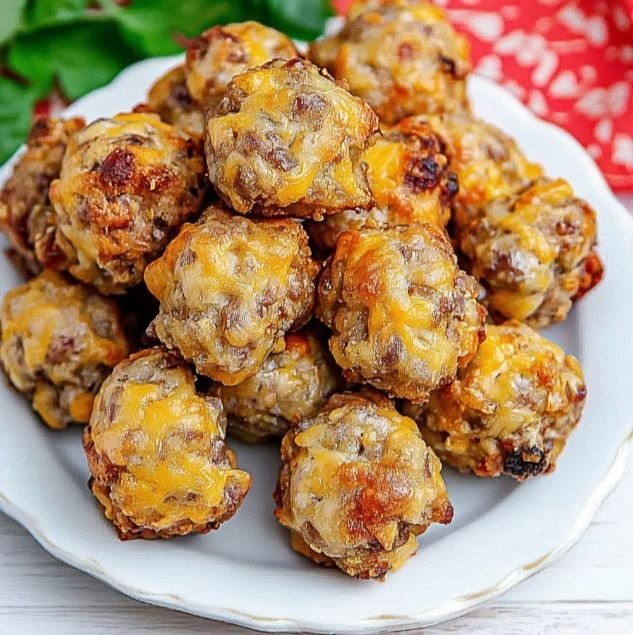 How to Make Crispy Hashbrown and Sausage Bites