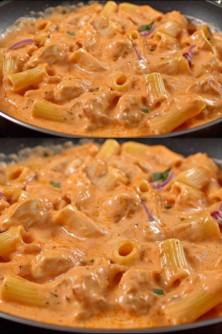 Creamy pasta with tomato sauce – quick to make and soooo delicious! 😋🍝