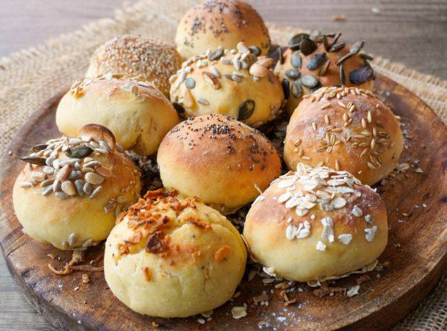 Juicy Quark Rolls