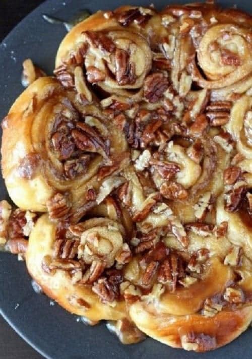 Caramel Pecan Sticky Buns